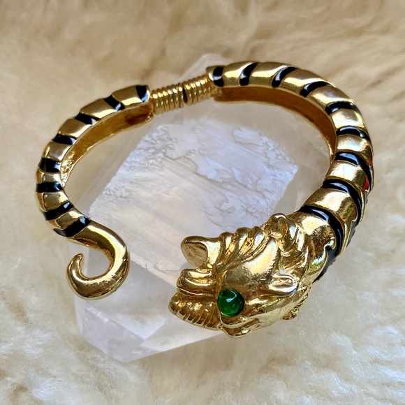 Kenneth Jay Lane Tiger Head Bracelet - Picture 2 of 7